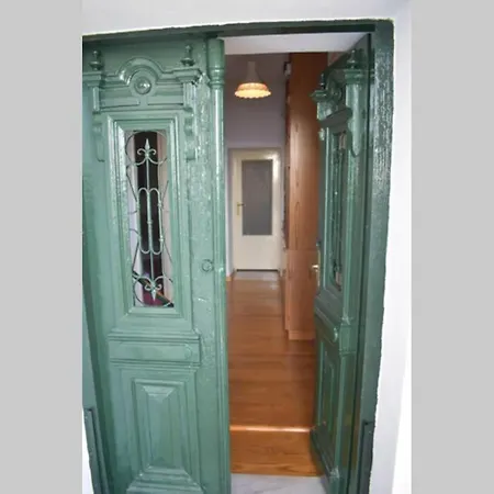 Semesterbostad View *